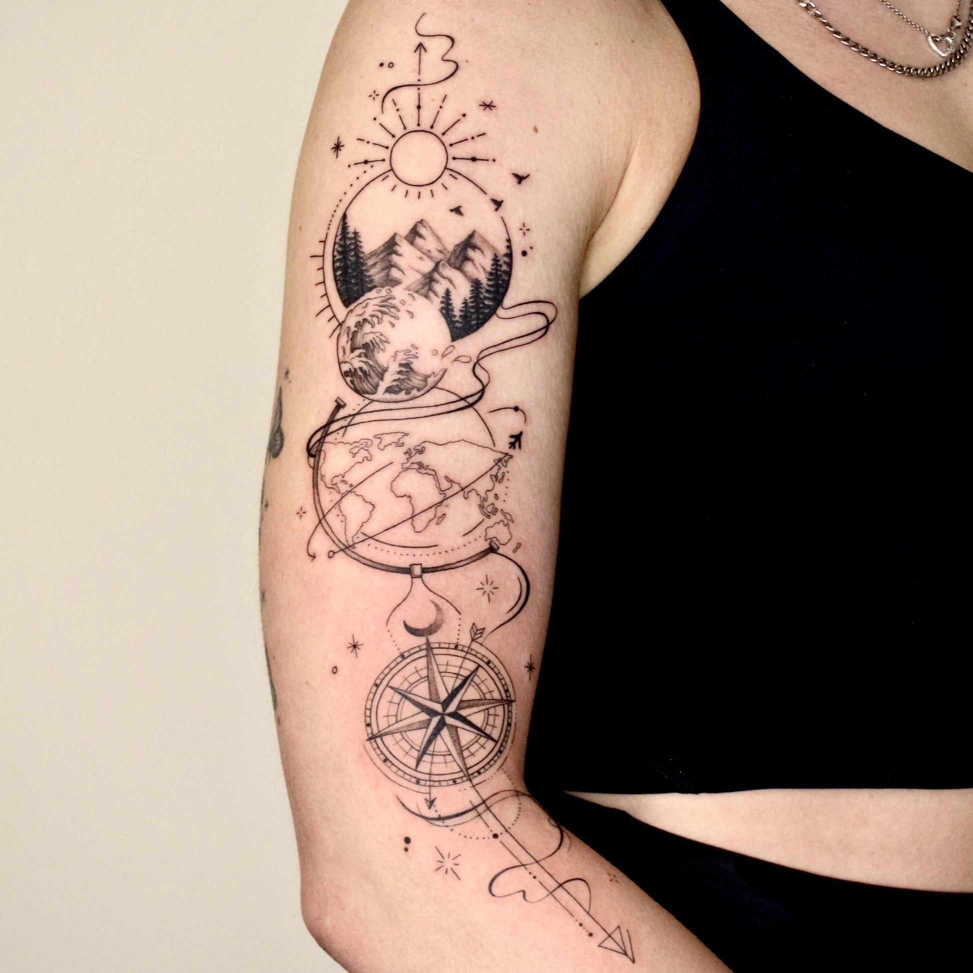 Long sleeves  Geometric Ornament tattoos