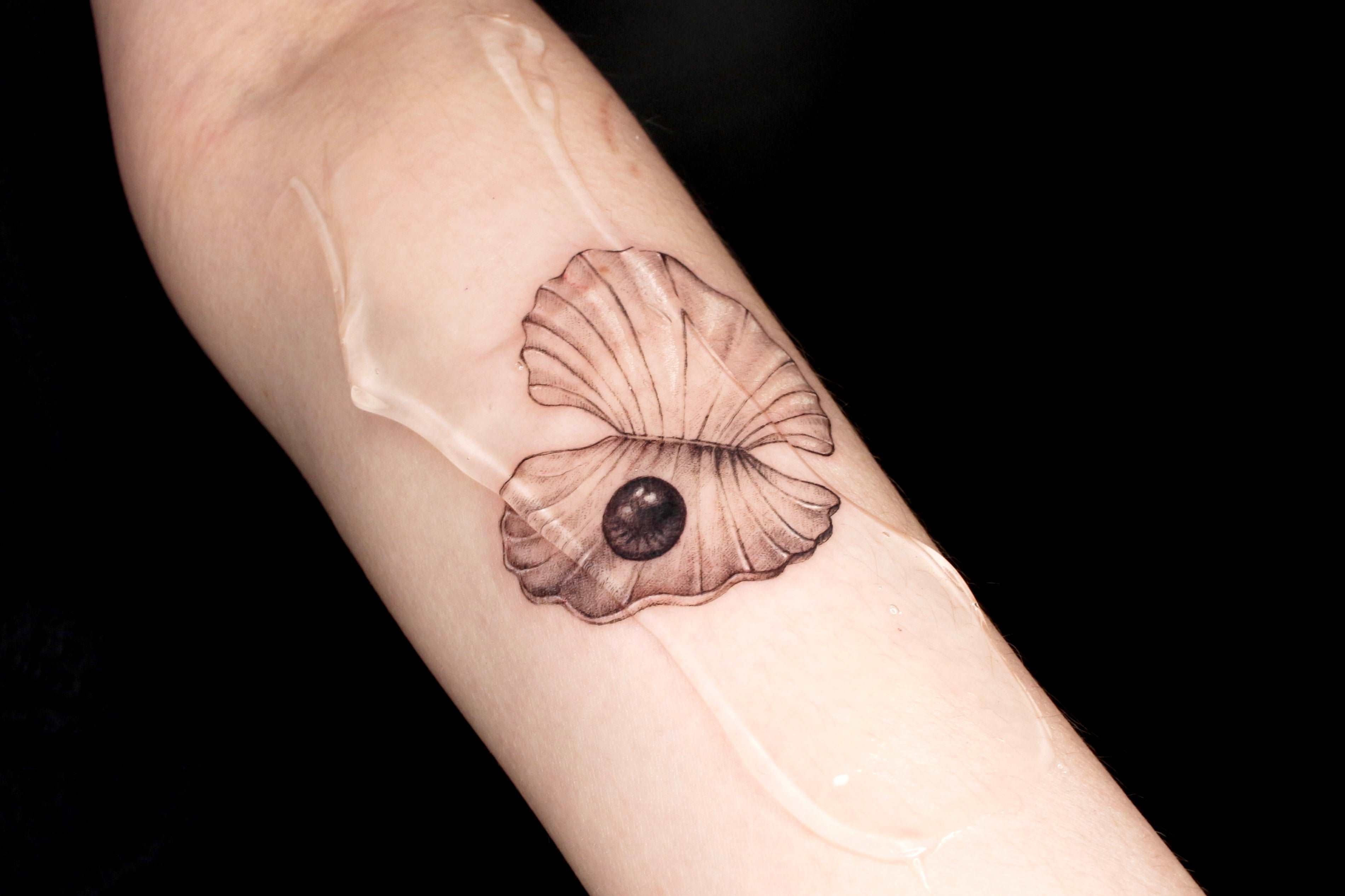 Pearl Shell A Realism Tattoo – Gtattoovan