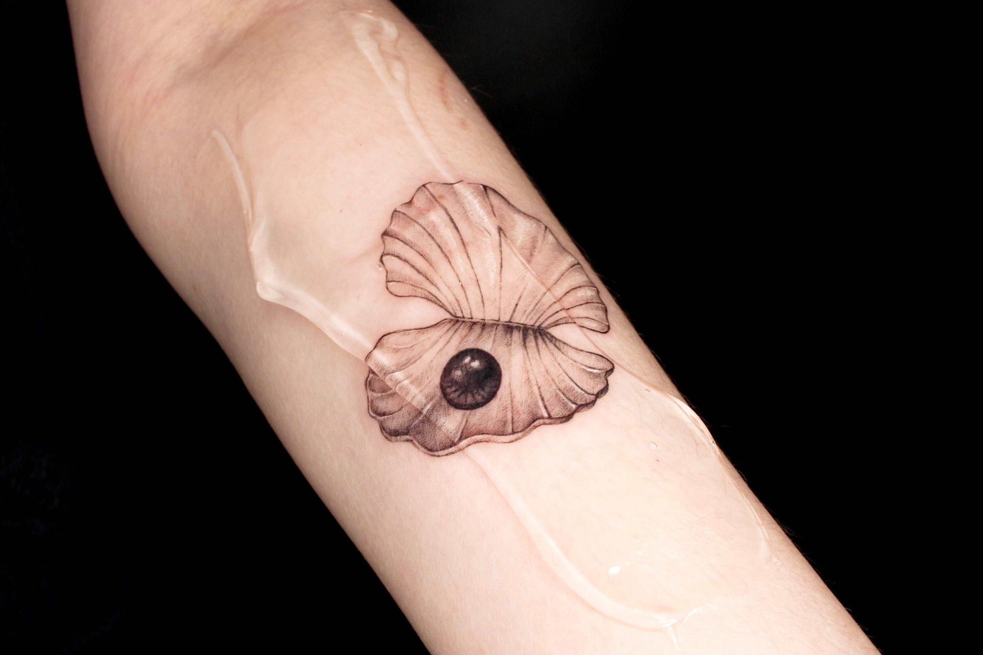 Pearl Shell A Realism Tattoo